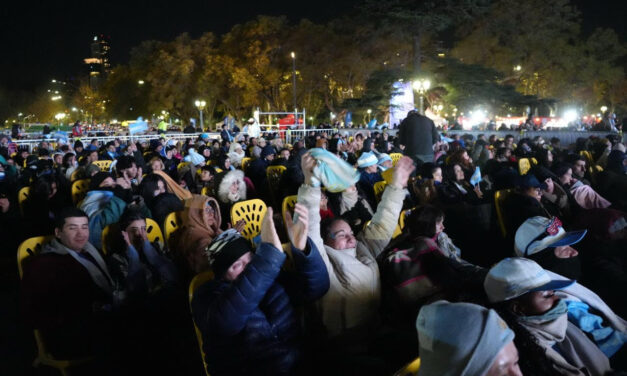 Más de 140 mil hinchas ya alentaron a la Selección en los Fan Fest organizados por la Ciudad