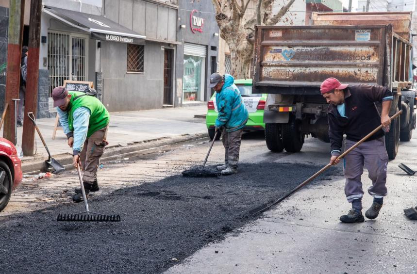 El Municipio de Lanús sigue con el desarrollo del plan de pavimentación 2026 – 2027