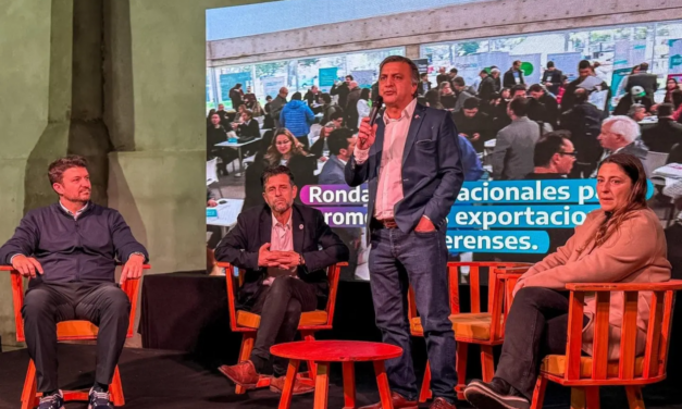 Con la Provincia, Luis Martin y Diego Nanni, se realizó la Ronda de Negocios en Exaltación de la Cruz junto a 200 empresarios