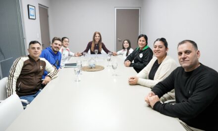 Avellaneda apoya a deportistas en el desarrollo de sus carreras