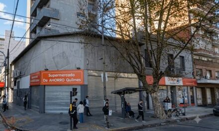 Cerró Supermercado Ahorro en Quilmes Centro, y preocupa el récord de locales vacíos y persianas bajas