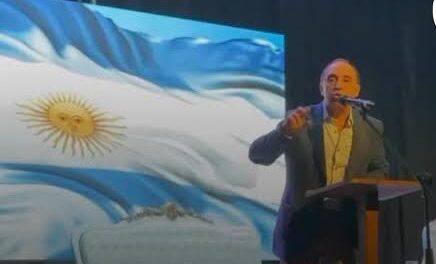 Nieto juega