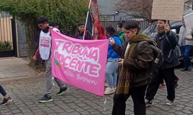 Enorme movilización educativa reclamó en las calles de Brown