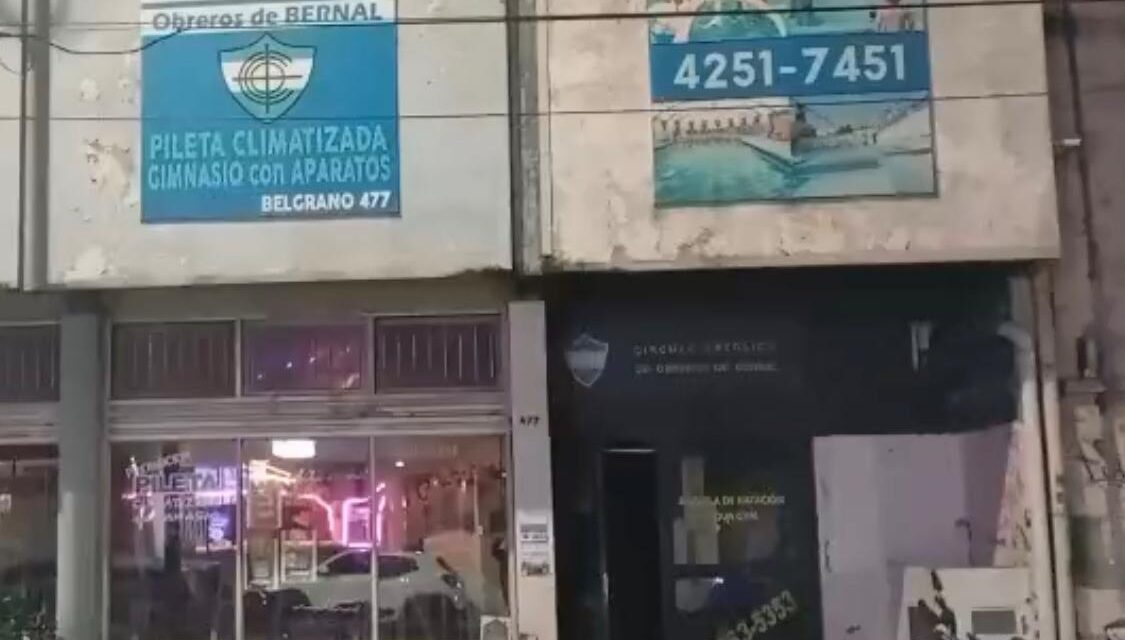 Denuncian fiestas clandestinas en el Círculo Católico de Bernal: "Vibran los vidrios y la policía no hace nada"