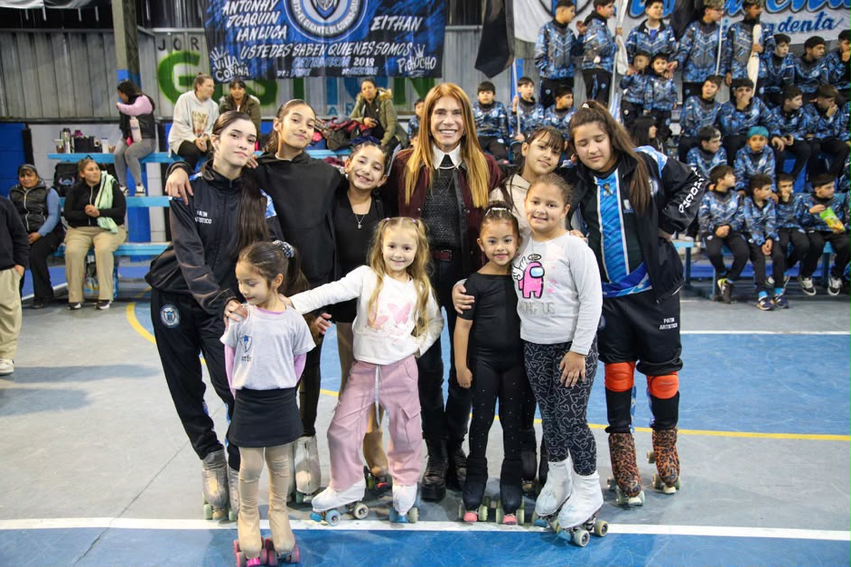 La intendenta Magdalena Sierra inauguró obras en un club y en un polideportivo municipal de Corina