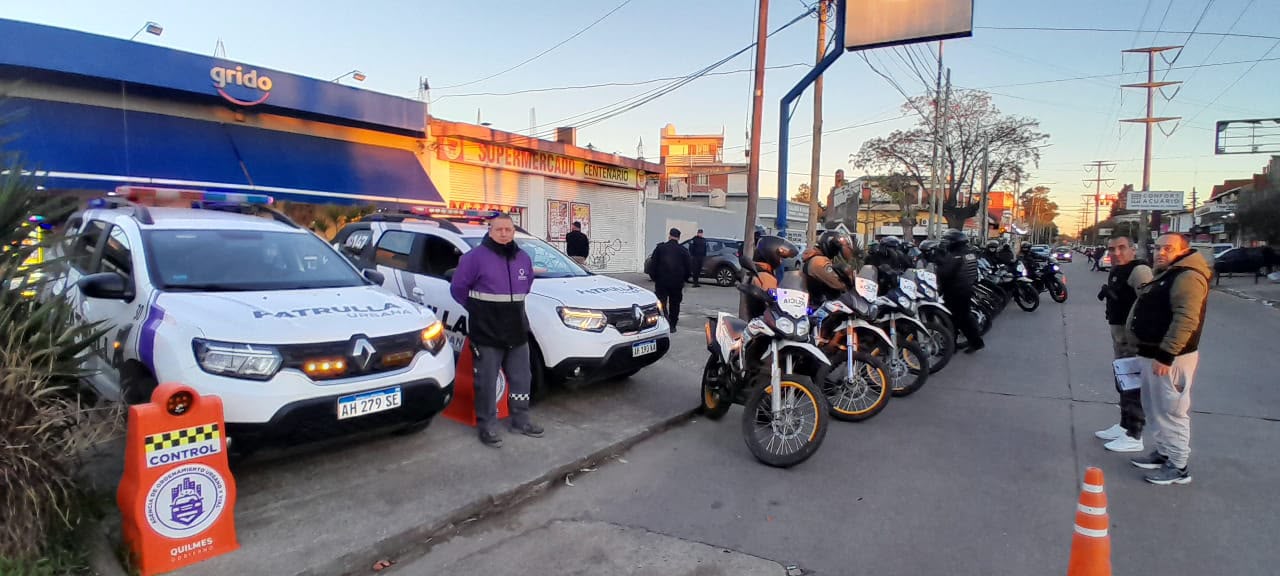 La Patrulla Urbana de Quilmes secuestró e inspeccionó numerosos vehículos en un mega operativo