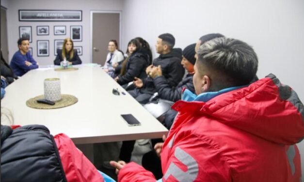 En Avellaneda, Magdalena Sierra se reunió con trabajadores de plataformas y repartidores