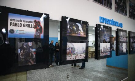 Magdalena Sierra y Pablo Grillo inauguraron una exposición del reportero gráfico