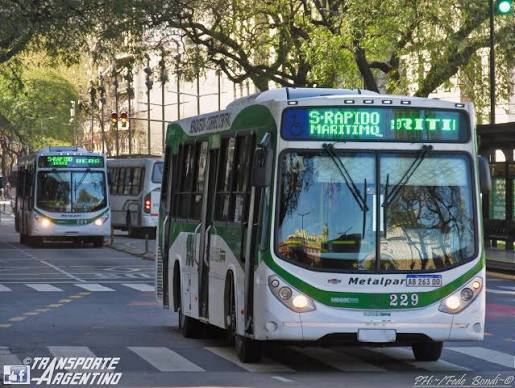 Por el tarifazo, los colectivos del AMBA perdieron 28 millones de viajes en un año