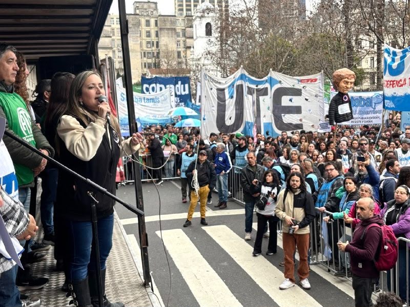 Mercedes Cabezas (ATE Nacional): "No hay horizonte posible si educación ni estado"