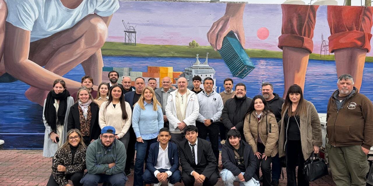 Estudiantes de escuelas técnicas de Avellaneda comenzaron sus prácticas en el Puerto Dock Sud