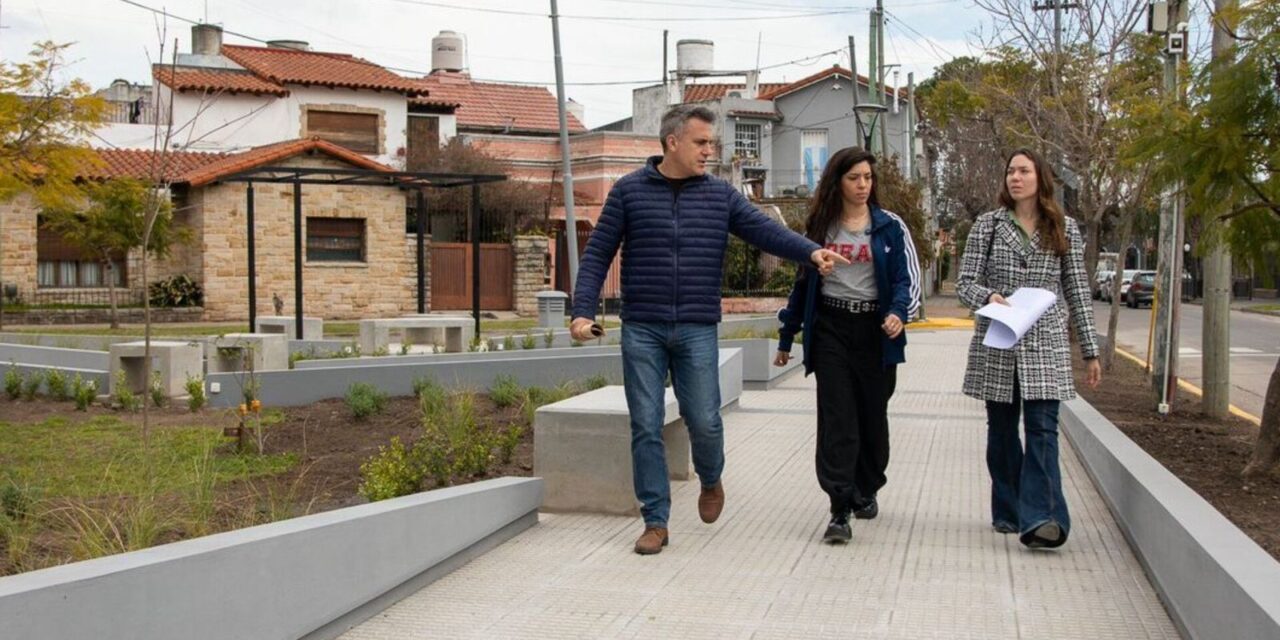 Lanús: Con financiamiento 100% municipal se renovó las plazoletas del Corredor Lugones y mejoró la plaza José Hernández