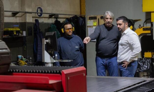 Balladares: “Revalidamos al empresario argentino que genera trabajo y valor agregado. Milei hace que cada vez sean más las industrias que cierren”
