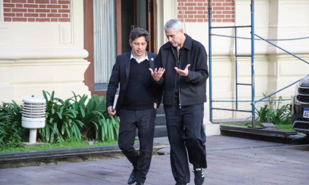 Kicillof y Ferraresi se reunieron con "Argentinos para la Victoria. Provincia 25"