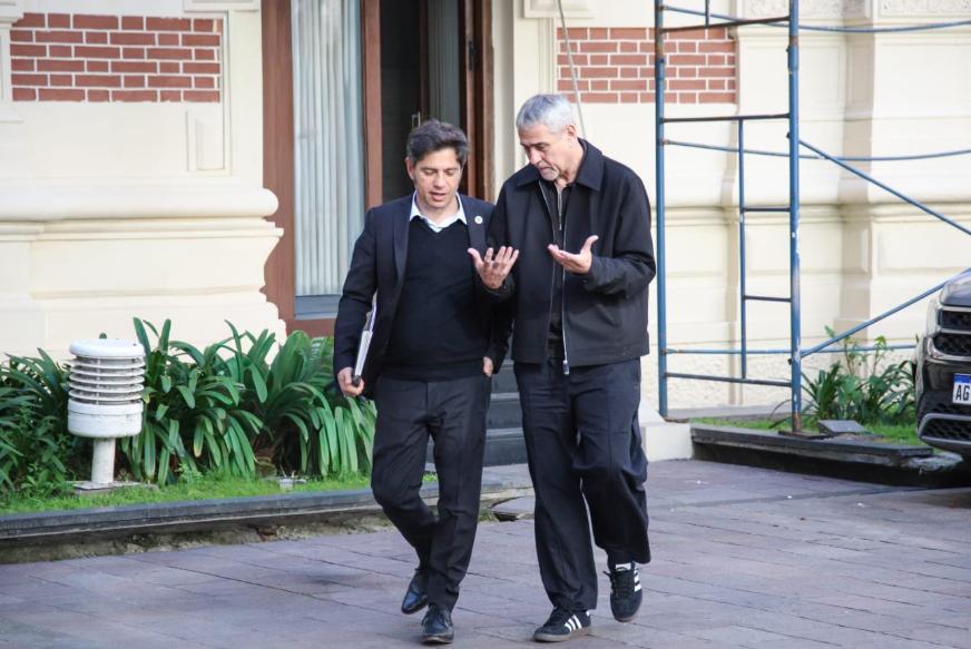 Kicillof y Ferraresi se reunieron con "Argentinos para la Victoria. Provincia 25"