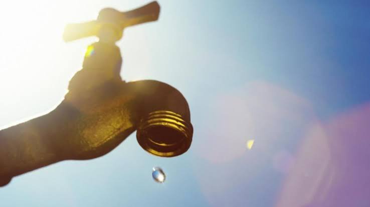 Otra vez sin agua el fin de semana: AySA anuncia corte por mantenimiento en Quilmes, Avellaneda, Lomas y Brown