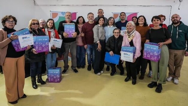 La Comuna entregó subsidio extraordinario a las bibliotecas populares de Lanús