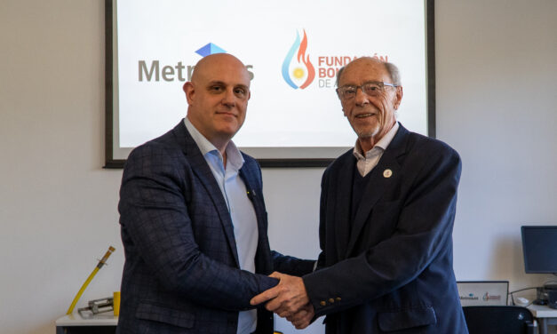 MetroGAS y Fundación Bomberos de Argentina formalizan su alianza para capacitaciones ante emergencias