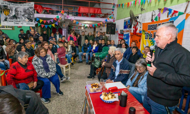 Carlos Balor compartió un encuentro político con referentes de la Zona 5