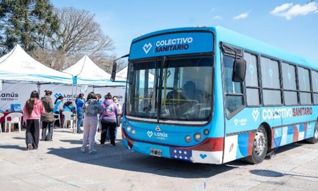 Julián Álvarez inauguró el nuevo colectivo sanitario en el barrio Villa Independencia