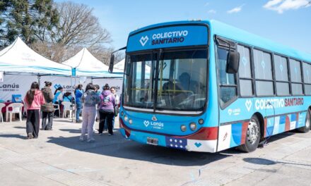 Lanús Gobierno lleva el Colectivo Sanitario a Valentin Alsina