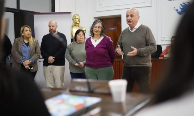 El HCD Lanús fue sede de la instancia final distrital del Parlamento Juvenil Bonaerense 