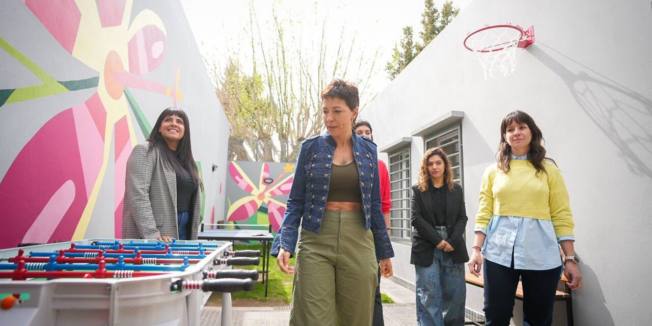 Mayra Mendoza y Eva Mieri inauguraron la Casa de Abrigo Temporal para Infancias y Adolescencias “Amanda Allen”