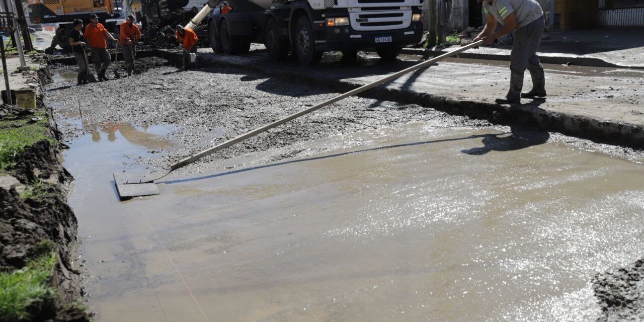 Lanús sigue adelante con el Plan de Pavimentación en todo el Distrito