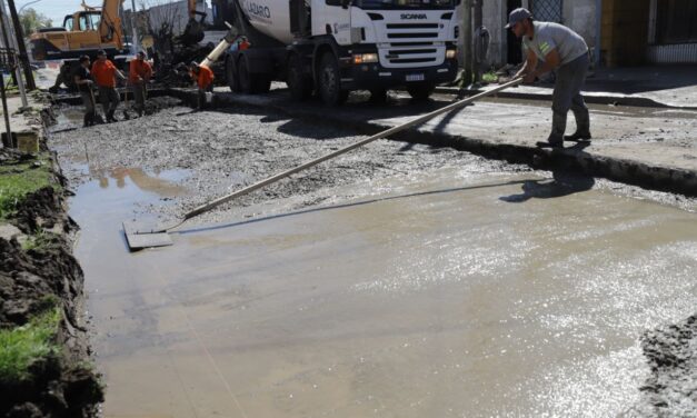 Lanús sigue adelante con el Plan de Pavimentación en todo el Distrito