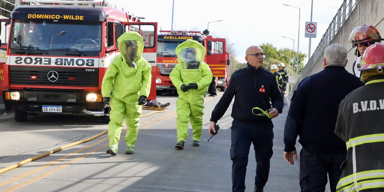 Se realizó en Avellaneda un simulacro de Bomberos Voluntarios