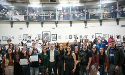 La Intendenta de Avellaneda presente en la asunción de los Concejales Jóvenes