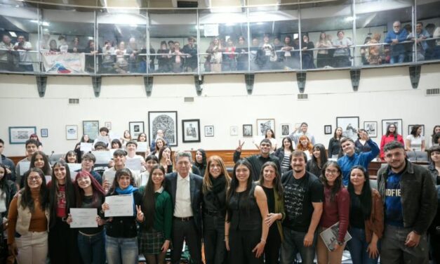 La Intendenta de Avellaneda presente en la asunción de los Concejales Jóvenes