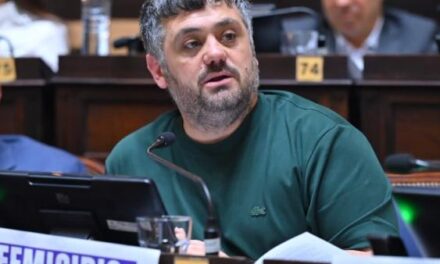 Tignanelli: "Nos resulta fundamental que quienes se forman lo hagan bajo la mirada social y humana que nos enseñó el Papa Francisco”