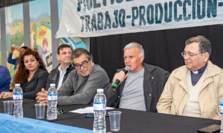 Junto a representantes de distintos sectores de Berazategui, Balor participó del Encuentro Multisectorial por la Producción, el Trabajo y la Soberanía