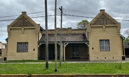 "Las Colonias" en Lanús, un barrio centenario que late al calor de las vías