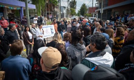 Con fondos municipales, Mayra Mendoza y Eva Mieri inauguraron 33 nuevas cuadras de pavimento en El Progreso