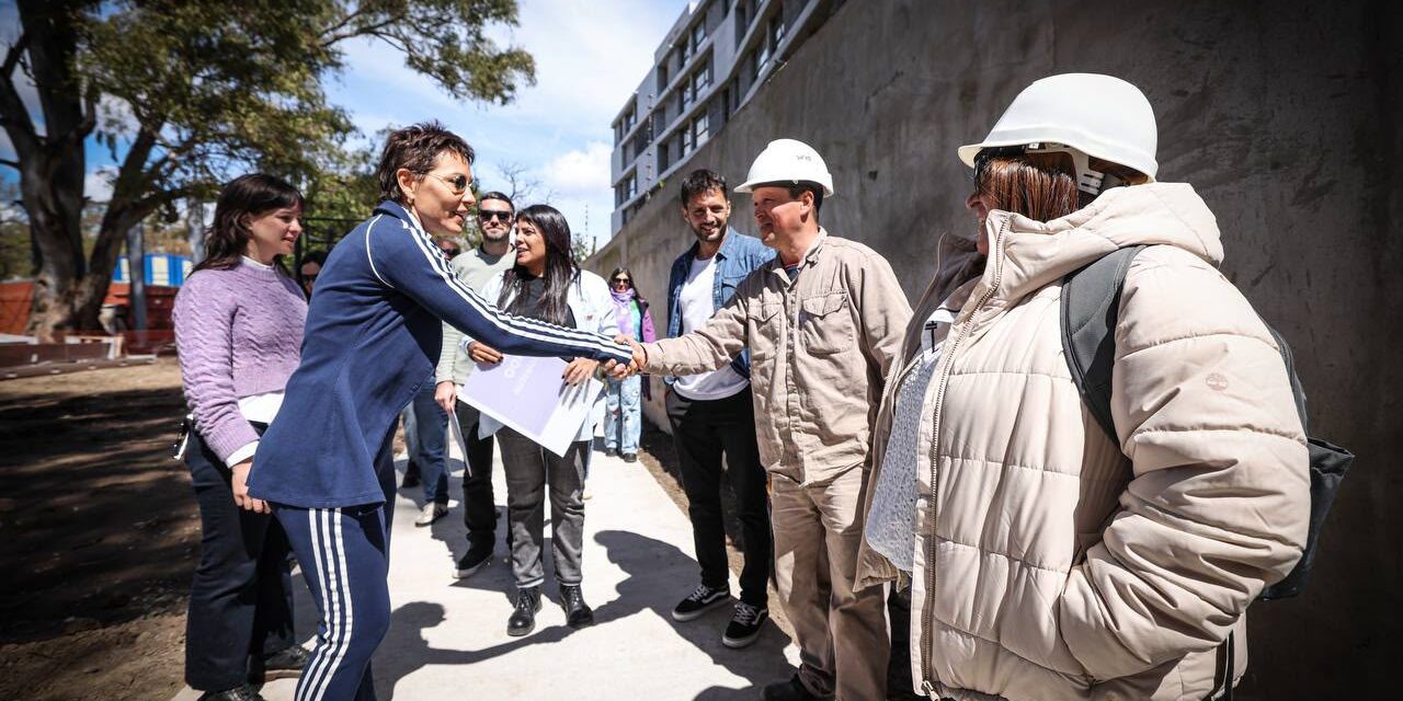 Recorrida oficial por la obra del Paseo Cultural y Deportivo Don Bosco, encabezada Mayra y Eva Mieri