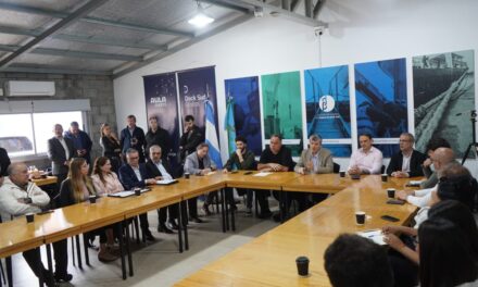 Puerto Dock Sud impulsa herramientas financieras para proyectar la producción regional al mundo