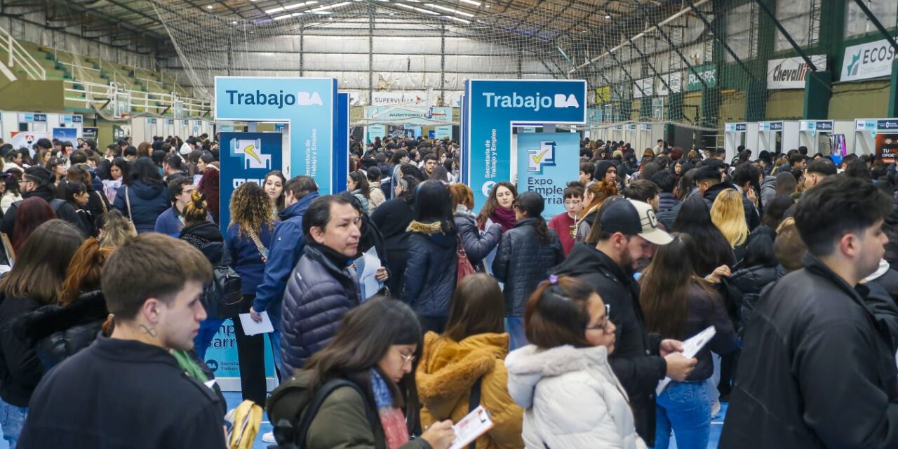 En La Rural, más de 2500 ofertas laborales y 100 empresas en un solo lugar: Expo Empleo BA-Conectados