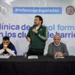 Emmanuel Santalla y Nicolás Russo encabezaron una Clínica de Futbol para clubes de barrio